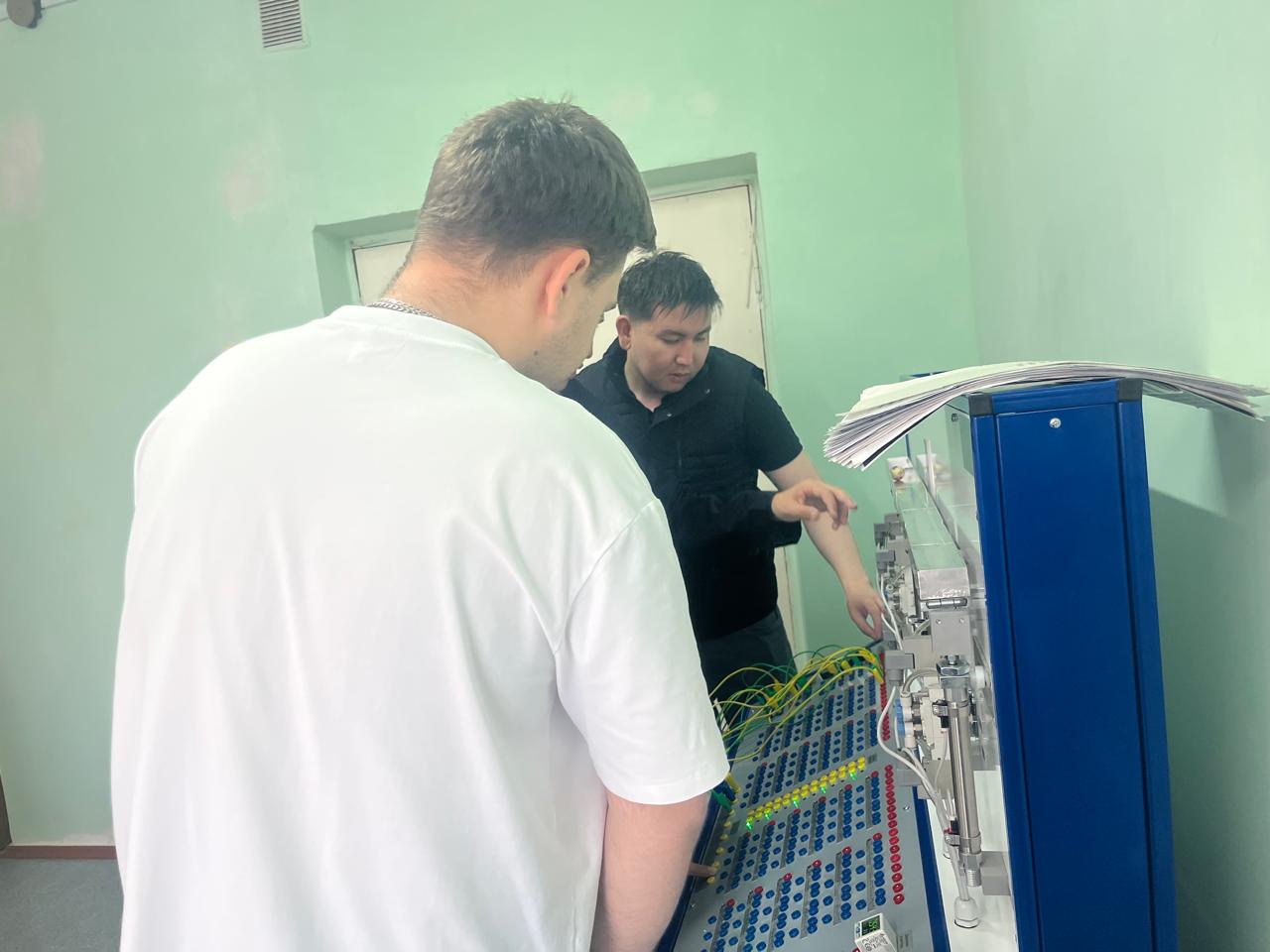 Электроэнергетика және еңбекті қорғау кафедрасында зертханалық олимпиада өтті — 6