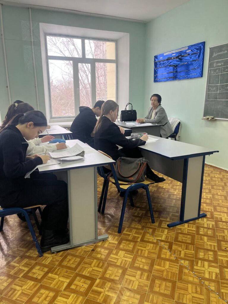 ЭЭжЕҚ кафедрасы Жезқазған қ. колледж студенттері арасында «Электр техниканың теориялық негіздері» пәні бойынша олимпиада өткізді. — 1